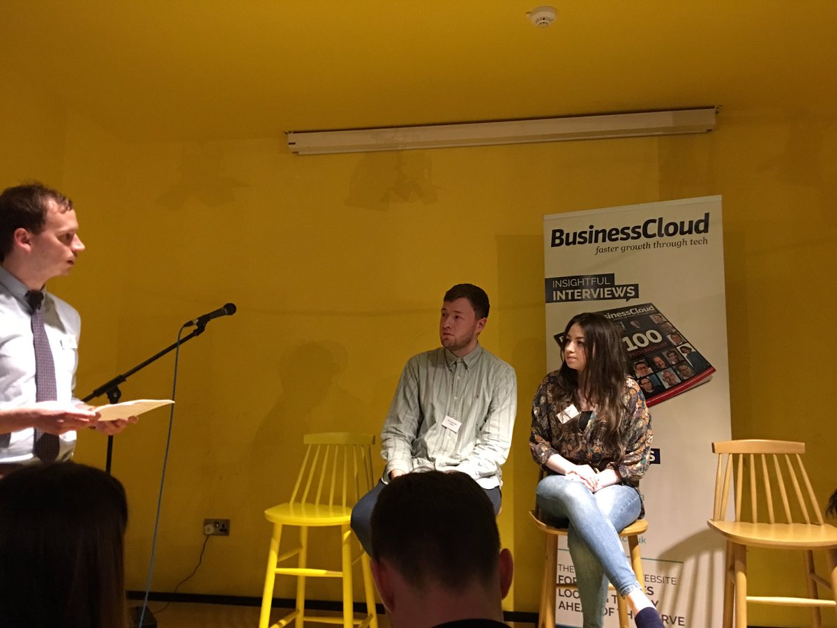 DomingoLealPrez's tweet photo. Inspiring experience that #iHCatalyst programme has given to Jess and Rian @BCloudUK @InnovatorsHub #LiverpoolSkills https://t.co/RGyJGWKdDm