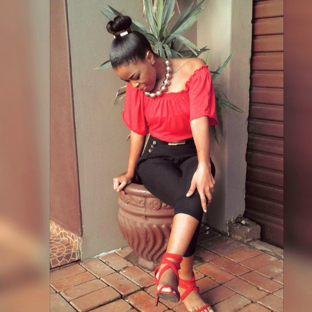 zeeneengier's tweet photo. Nyathela ngabo Babes☺ https://t.co/eRKFpY0ofi