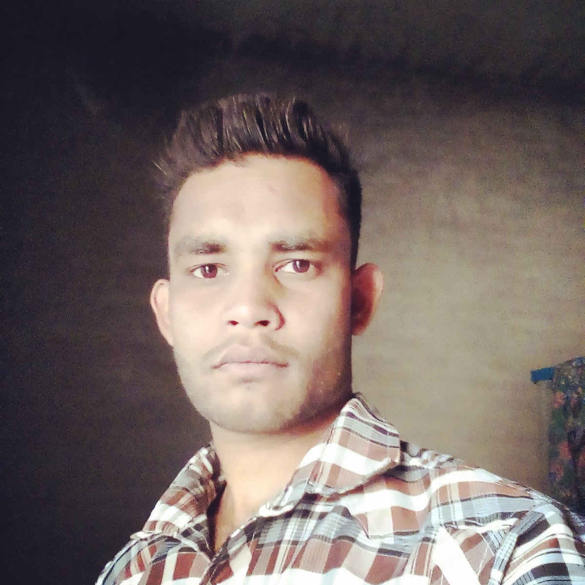 ChananKhan1's tweet photo. #NewProfilePic https://t.co/RFYtQtfljF