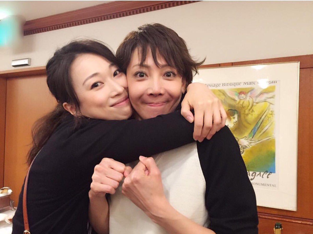 zukazuka_info's tweet photo. 海隼人さんInstagramより
https://t.co/NK1nDp8V4f

６０人くらい集まって星組現役とOGの同窓会🌟
現役中も辞めてからも、なかなか皆さんとお会いする機会がなかったりだったので、
ただただ嬉しくて楽しかったです🙌😆🎵
… https://t.co/YUoZkuoM3U