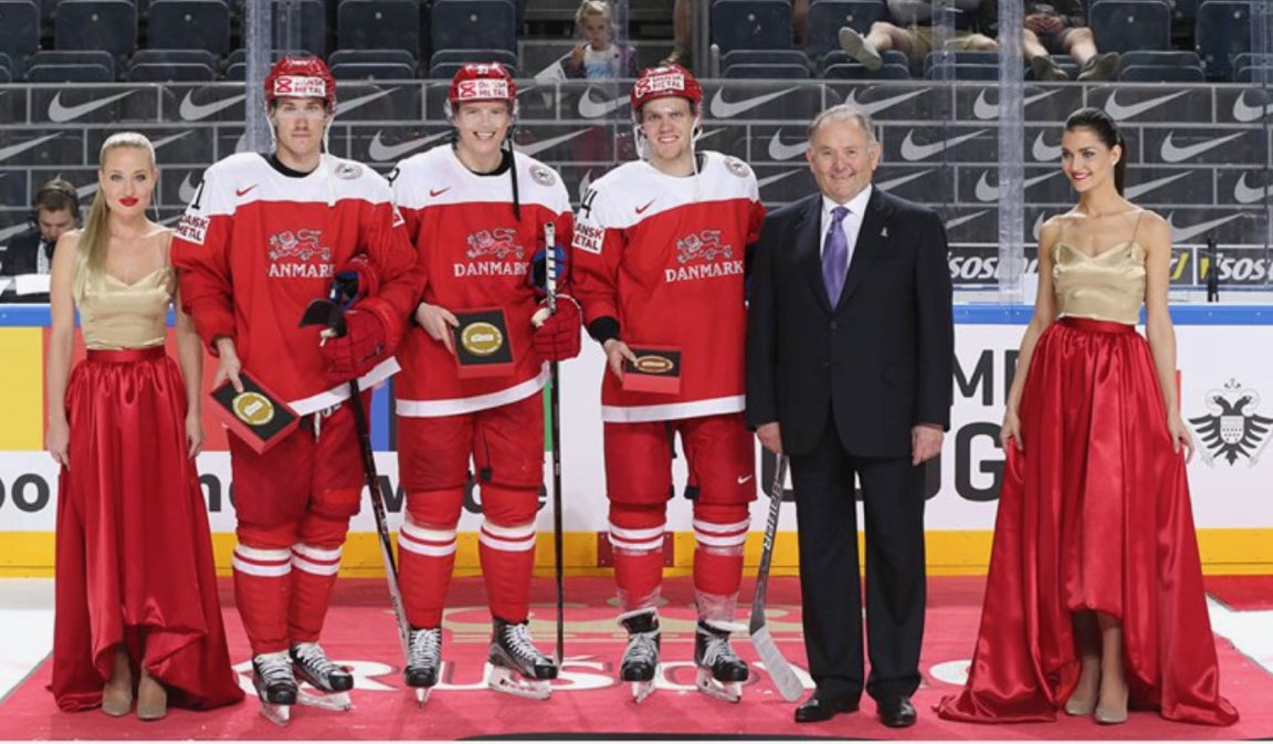 JJensen41's tweet photo. A long season is over, and i am already looking forward to next season with @jokerithc @2018IIHFWorlds  #iihfworldchampionship #KHL https://t.co/EEARFBGbwh