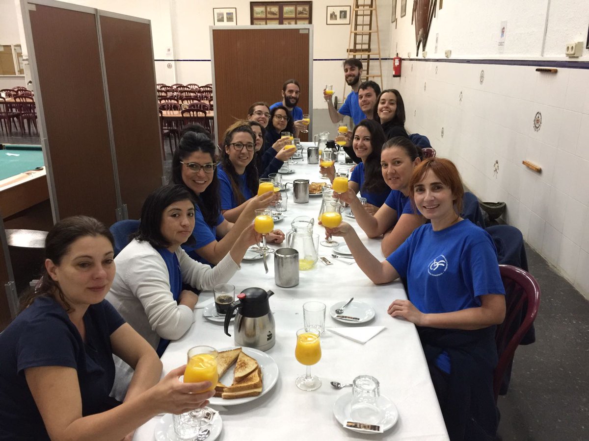 MariascenAG's tweet photo. #DMTucaCavalcanti17 Cogiendo fuerzas para un día productivo @MasterCrisisUca https://t.co/UWxmKkp3Ng
