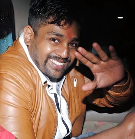 ShekarTeamDS's tweet photo. My #BOSS MY LIFE😃
#ACTION_PRINCE IS COMING
#D_TEAM👊 JAI HANUMAN😍 https://t.co/XQ2M3Ih13I