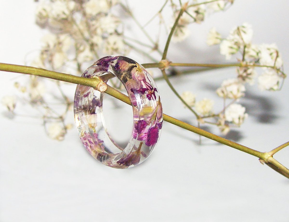 ArttSpaces's tweet photo. #PurpleRing
https://t.co/4cX5BEu1Hw
#RealPlantsRing #ResinRing #BotanicalRing #FlowerRing #PressedFlowerRing #NatureJewelry #Ring #jewelry https://t.co/rxhQ60ilvo