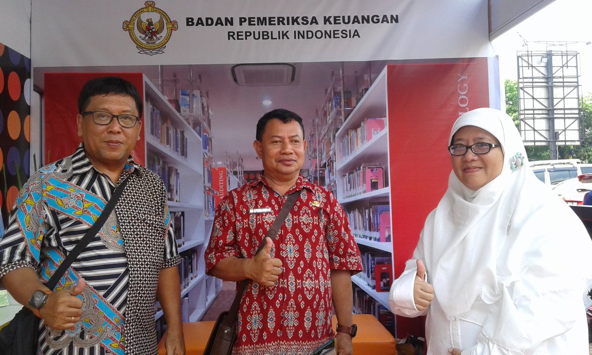 bpkrilib's tweet photo. Kunjungi Stand Perpustakaan BPK RI dalam Rangka Perpusnas Expo 2017 di Perpustakaan Nasional, 15-19 Mei 2017
#bpkri #perpustakaanbpkri https://t.co/VUhiRSWOOF