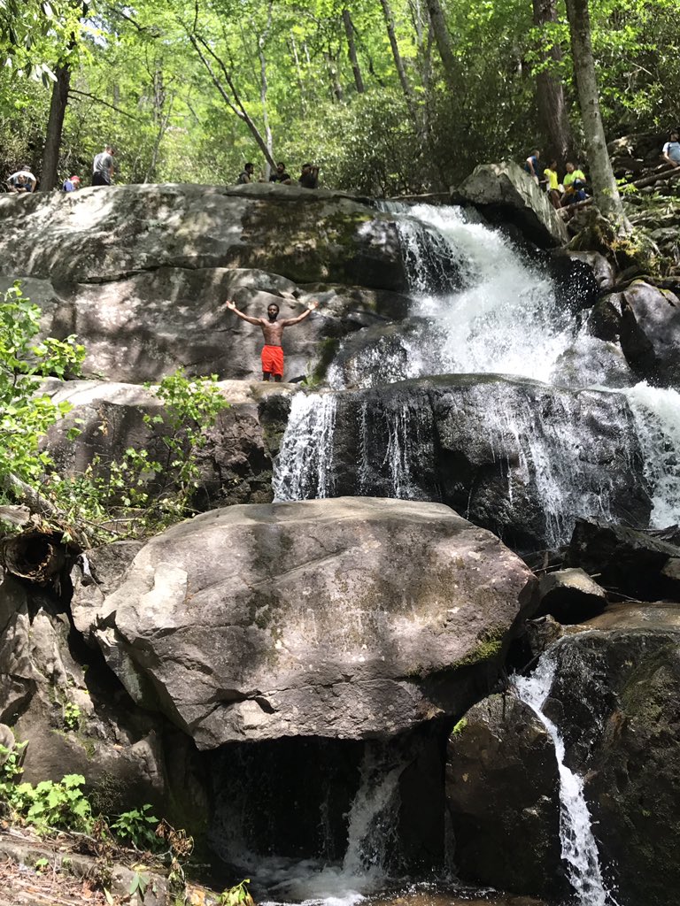 IG_isBetter's tweet photo. I'm an adventurer. Love Life https://t.co/CmvkI16ECY