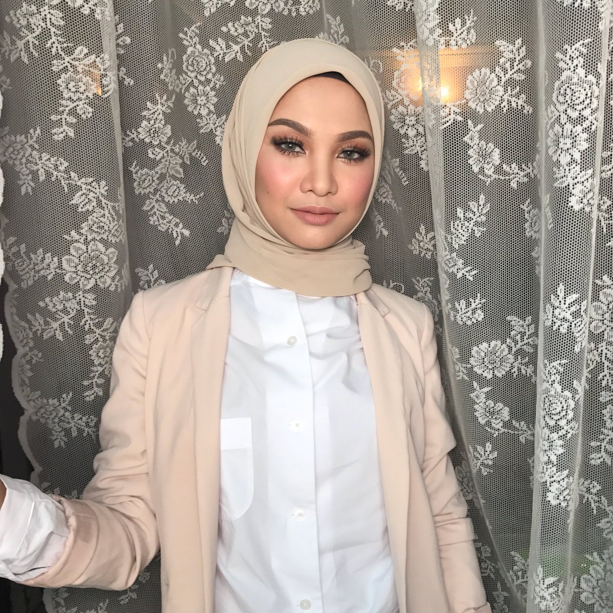 _nabilarazali's tweet photo. Korang lunch ape tu? #wafeenwardah #HikayatCintaSiPematahHati https://t.co/ffG8YEFaBW