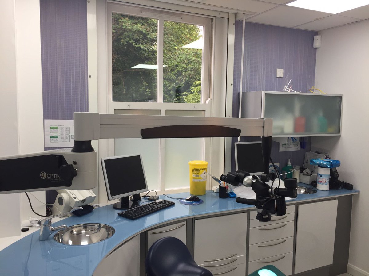 CjOptik's tweet photo. Here is @61Dental 's new CJ-Optik Flexion Microscope.  Installed yesterday.  Best microscope in the world #dental #dentist #teeth #dentistry https://t.co/6kDbTDEgwR
