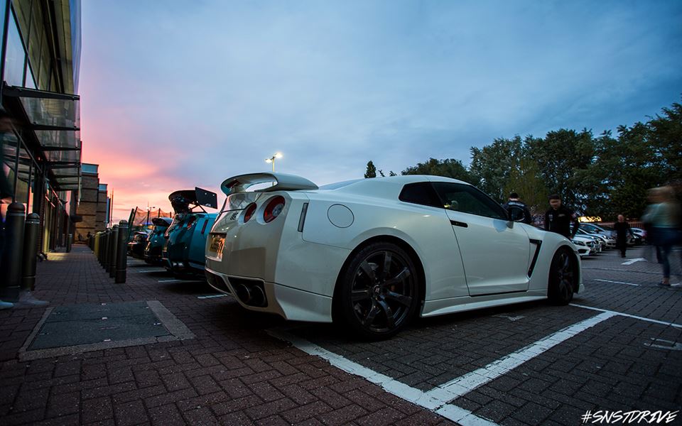 ProjectCarsUK's tweet photo. Found this pic of my #NissanGTR from #ReadingJapMeet on Tuesday night, pic courtesy of https://t.co/ifFWlITQLu https://t.co/BX8iPqlLVR