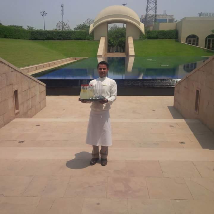 BruceShereen's tweet photo. Legendary service #TridentExperiences @TridentGurgaon @TridentHotels https://t.co/EBLz93EbhD