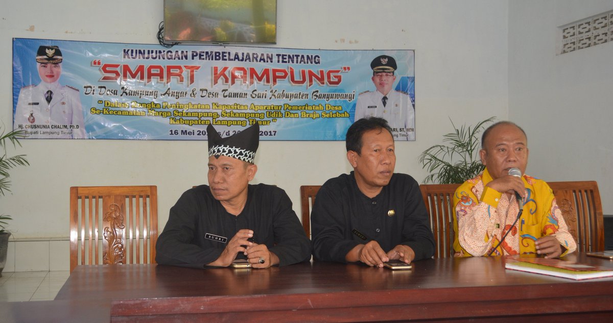 Kpanyar_Smart's tweet photo. Kunjungan Kerja Pemkab Lampung Timur d smart kampung ds. Kp.anyar @a_azwarnas @banyuwangi_kab @kec_glagah @bpmpd_BWI https://t.co/YAfQ7EjlnY