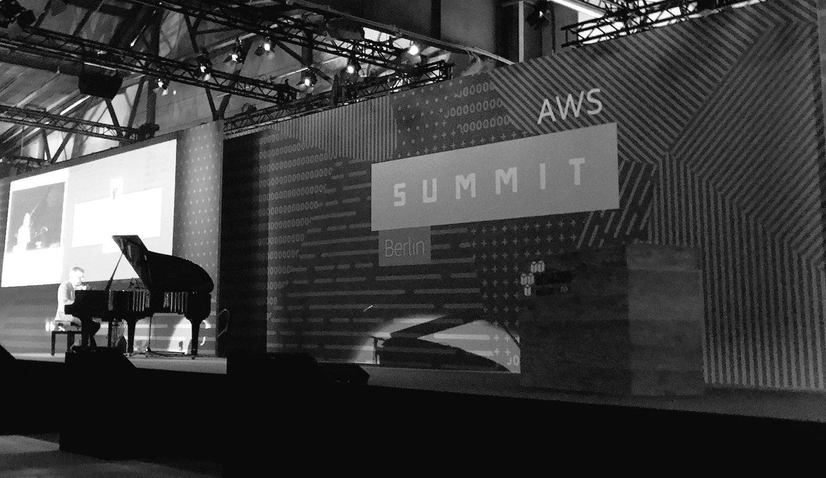 Party is over! Time to get serious - silent and classical tones at the #awssummit #awssummitberlin