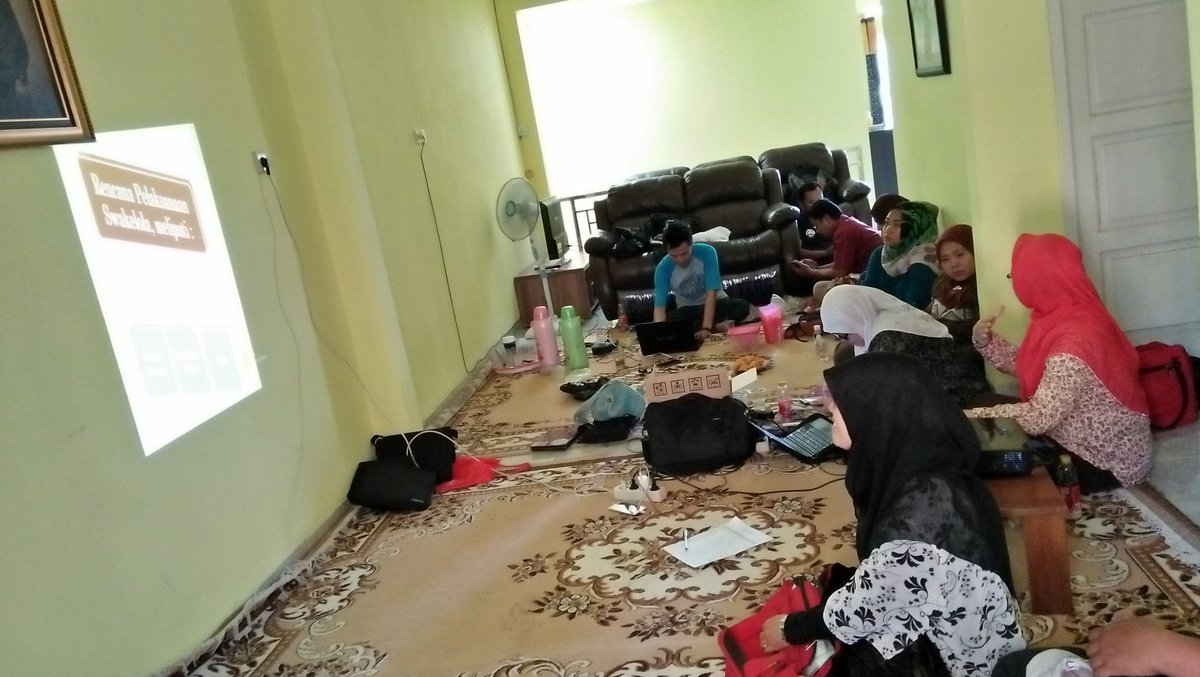 P3MD_KBB's tweet photo. IST PD &amp; PLD oleh TAPM Region 1
Tata Cara Pelaksanaan Pengadaan Barang &amp; Jasa
@jokowi @EkoSandjojo @KemenDesa @tppindonesia 
#DesaMembangun https://t.co/1u6JFcsn4A