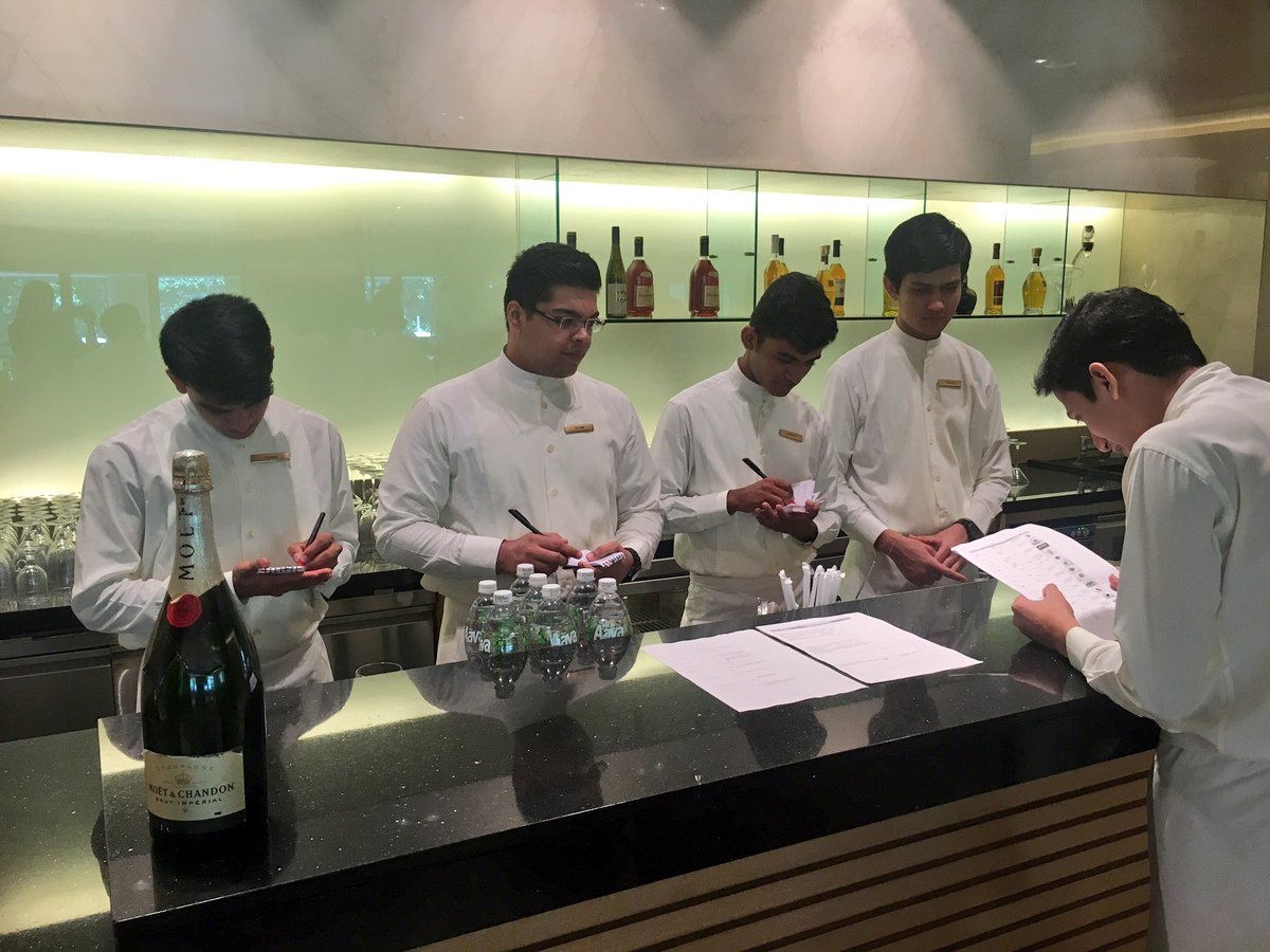 mrini_13's tweet photo. Team learnings @TridentBKC #TridentExperiences @TridentHotels https://t.co/peXToeVHOX
