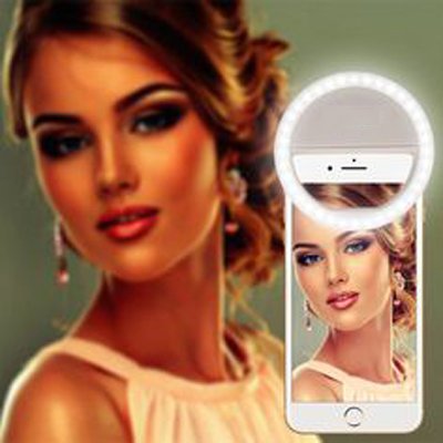 FashionFixes's tweet photo. The Halo by Tippity Selfie Light allows you to take the perfect selfie! #selfie #halolight
https://t.co/Gl3VvxROCZ https://t.co/PRLnrFkXdZ