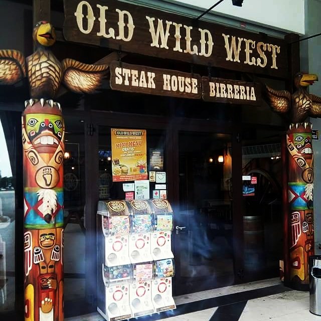 OfficineTorine1's tweet photo. All'old wild west Turin steak house....😂🔝#retweet #like #RetweeetPlease #likeitlikeit #follow4follow #commet4like #comment4like #comment https://t.co/pemtGZS2AL