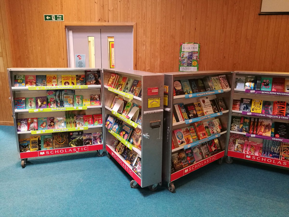 DunLibrary's tweet image. Last day of the book fair and there are still lots of you who haven't spent your vouchers, or had a look at what we have.