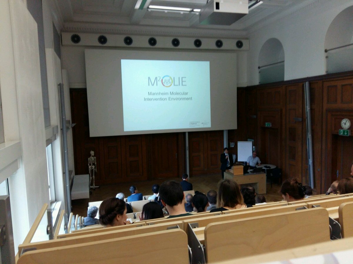 ___oxi___'s tweet image. Holy #m2olie