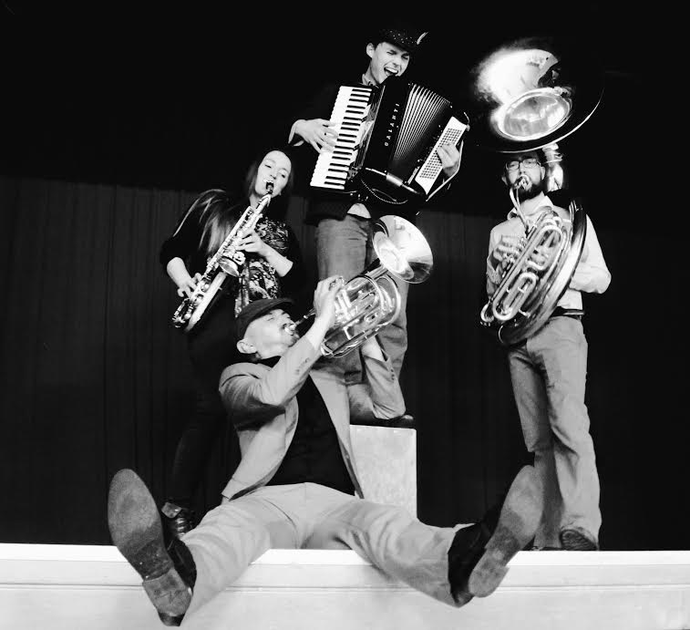 acespacenewbury's tweet photo. The Curious Sounds (photo) @CuriousSoundsUK support Monster Ceilidh Band in Newbury on Fri 19 May 8pm - don't miss! https://t.co/xFbTMdSMiC https://t.co/2Cuy4oP0EJ
