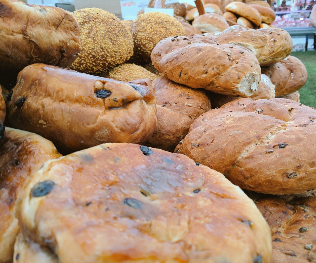 BakeryRyders's tweet photo. It's that time of year again!! Come see all our goodies we have on offer at the @DevonCountyShow 🚜 https://t.co/uVtB272ZA4