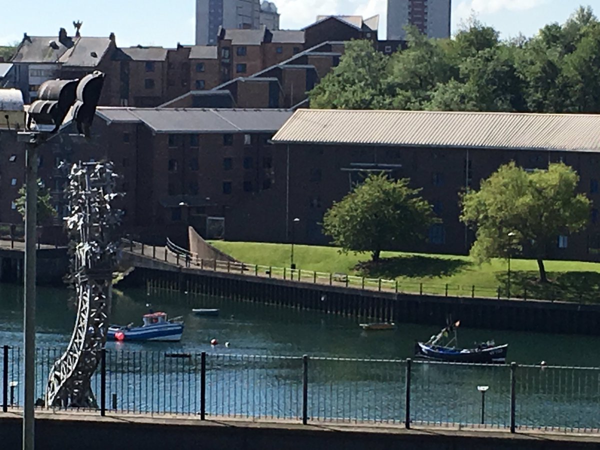 EmeraldLegal's tweet photo. Loving the view from the office on days like this ☺ https://t.co/gp3K6IBRml