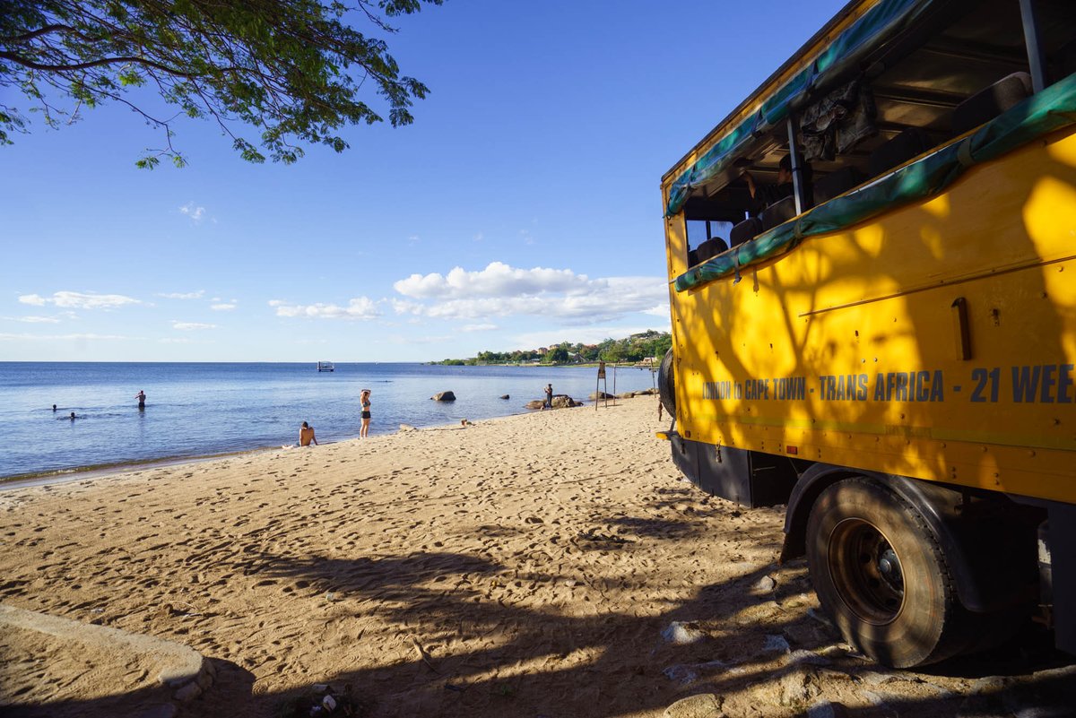 Not a bad spot to spend the day. Tunza beach on the shores of lake victoria in Tanzania.

#oasisoverland