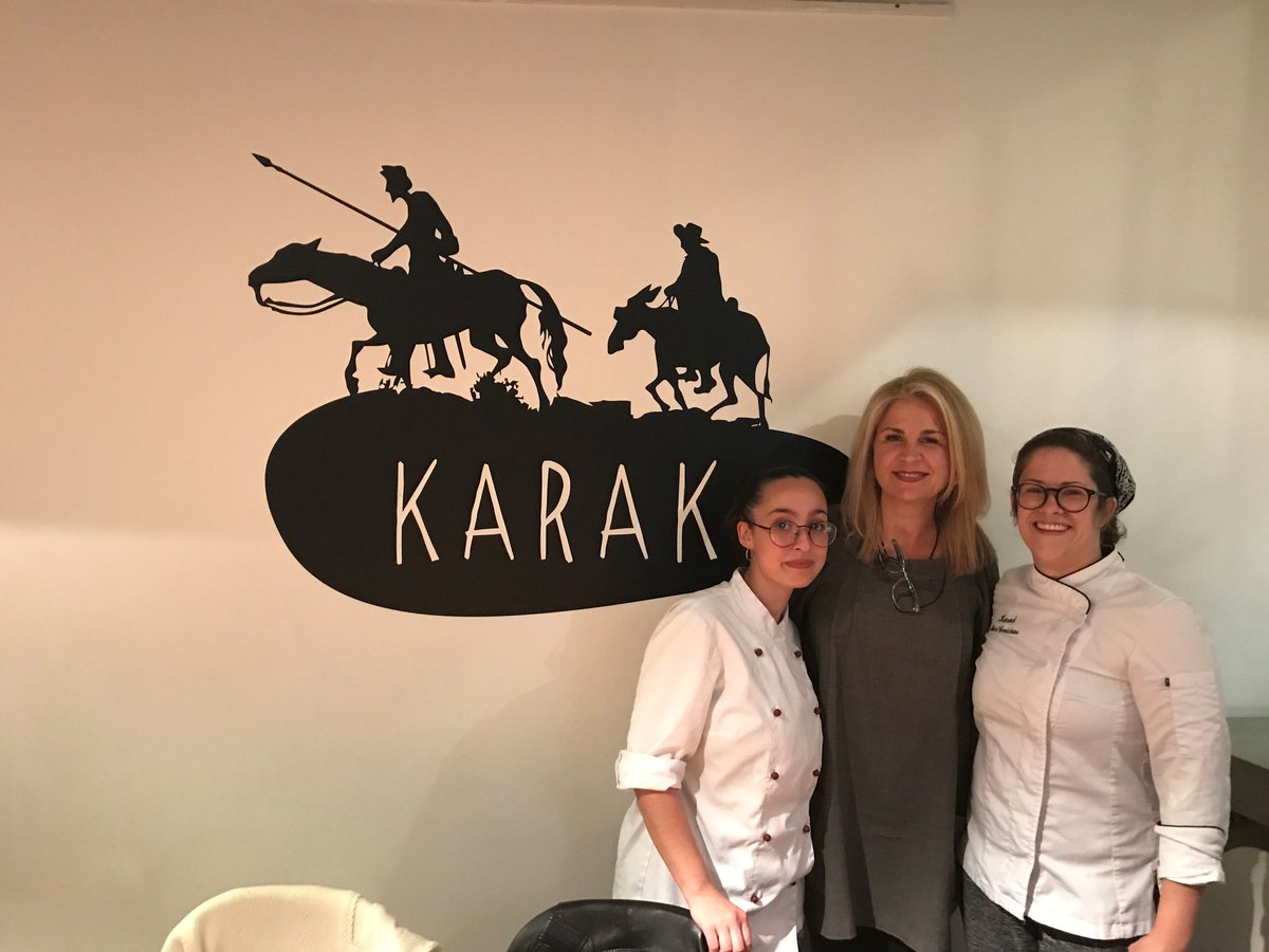 Altaviana's tweet photo. Enhorabuena a nuestra antigua alumna @rakelkarak!! Te esperamos en Altaviana para que nos cuentes esta experiencia #TopchefFINAL #TopChef13 https://t.co/avVQey7fTd