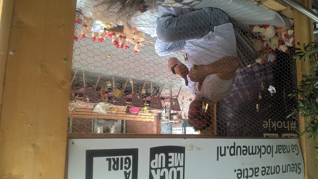 #lockedup #freeagirl @fellini trots op mijn scattie