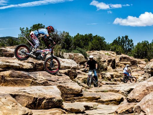 cschaeferhoff's tweet image. National parks and lands: Contest-winning #photos buff.ly/2q2U0sN  via @USATODAY #travel #parks #contest
