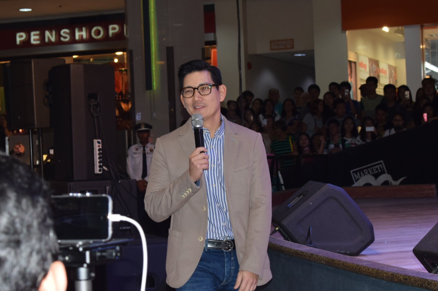  happy birthday Sir Chief!!

HAPPY BIRTHDAY RICHARD YAP 