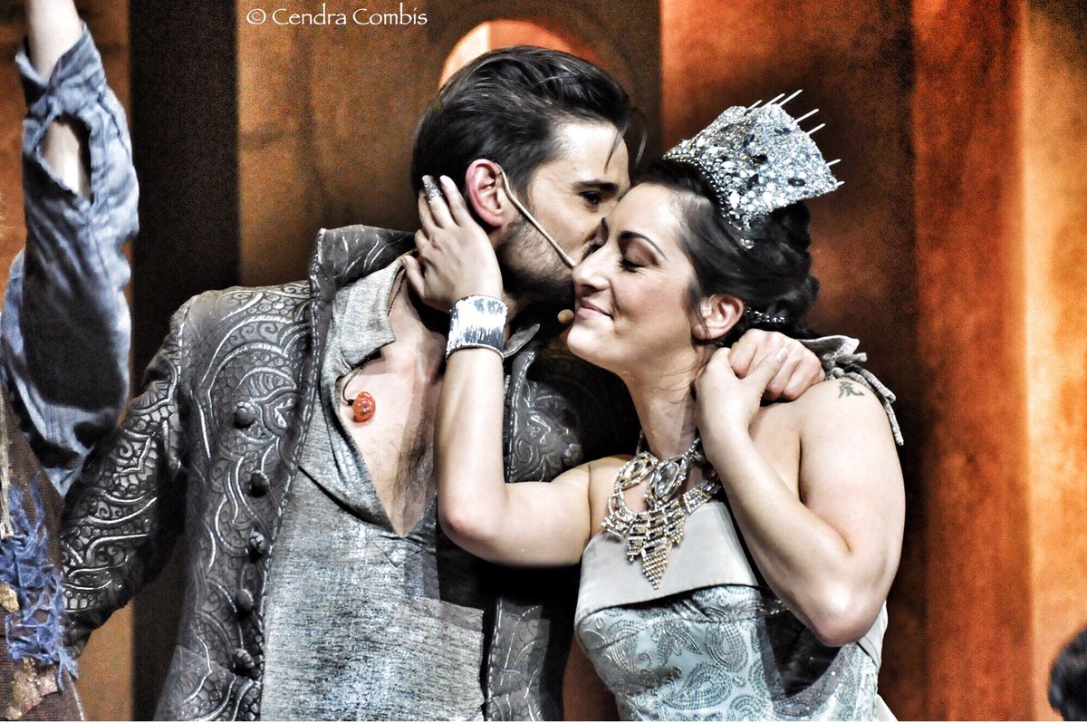 CendraPhotos's tweet photo. Demain reprise de la tournée pour la troupe des @Les3MOff ! 👨🏻👸🏻⚔️❤️Retrouvailles avec #ZeDuc & #ZeQueen @Victoria_Off @golanyosef_off https://t.co/18zPobspm5