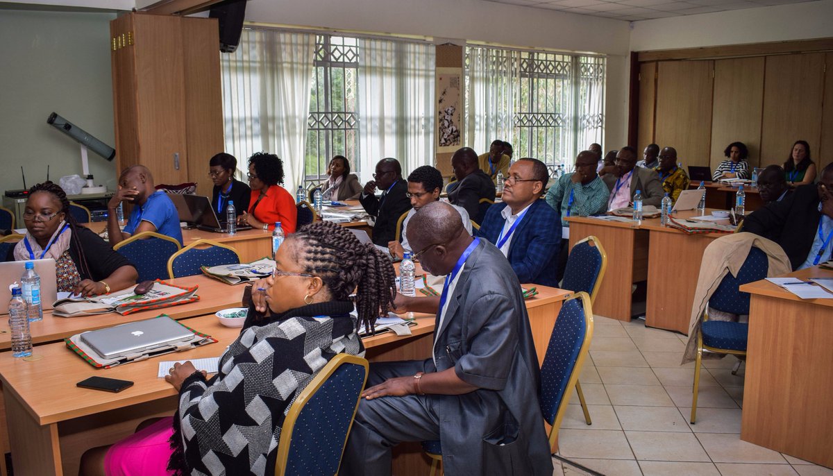 BenjiGyampoh's tweet photo. #CIRCLEAfrica supervisors and mentors workshop. @AASciences @AAS_AESA @UCT_Research @ILRI @The_ACU @saajayi @jennmabuka @Vitae_news https://t.co/0NE66PQ5Yr