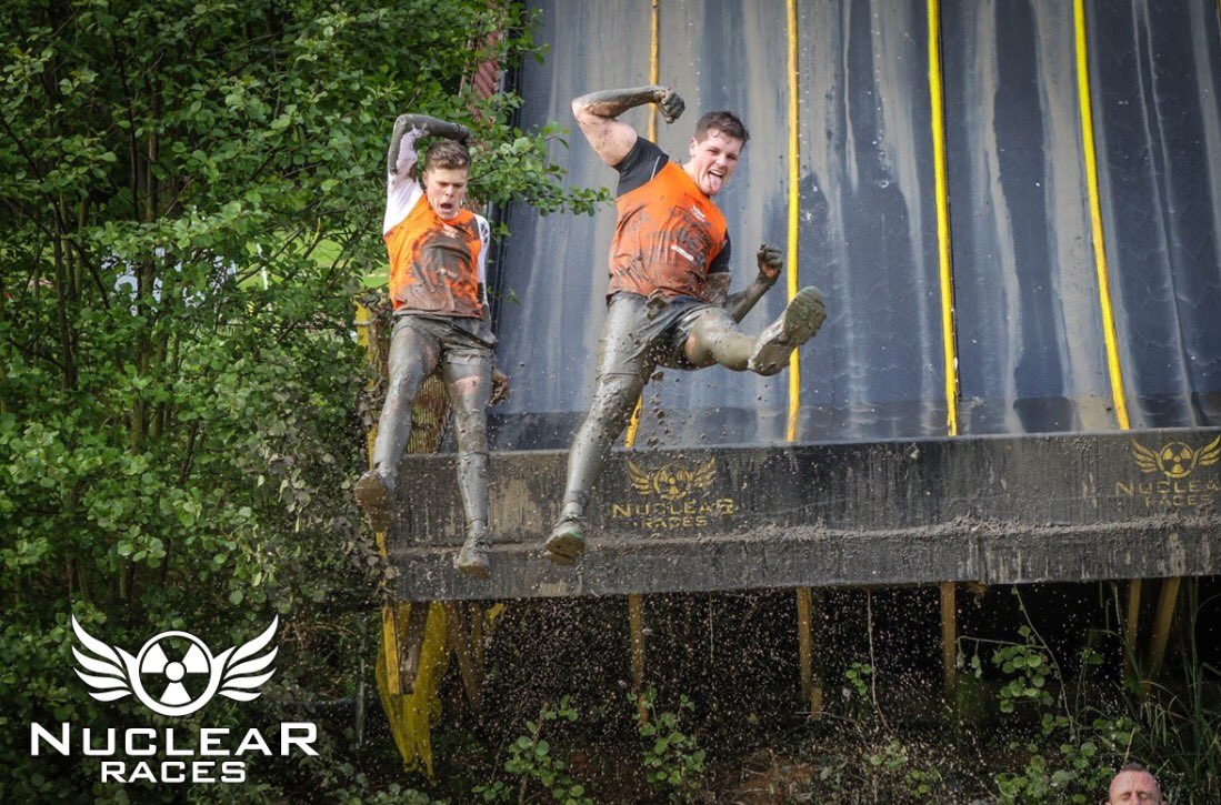 JHalewood's tweet photo. Lap 1 of 3 when we had enough energy to actually pose 😂😂#Nuclearraces #oblivion @TheNuclearRaces https://t.co/Q0VU2QCQLh