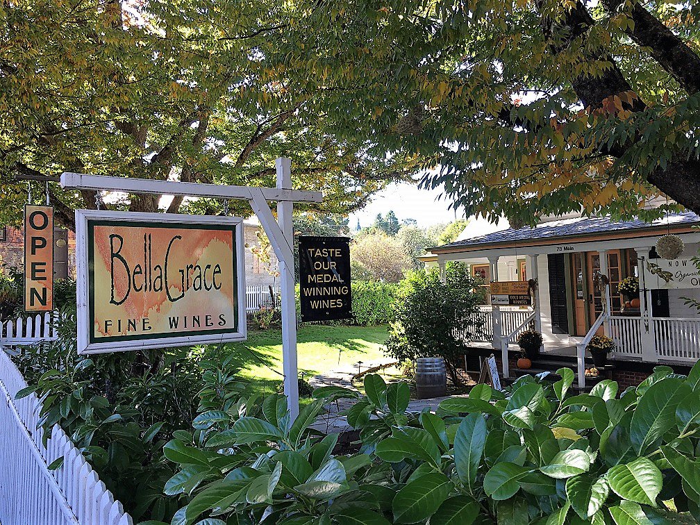 AmericanWineryGuide tweet media