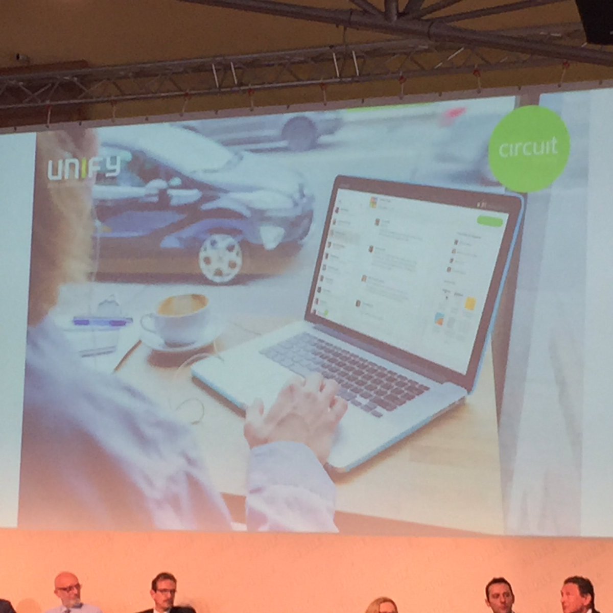 Rivoluzione #workplaceofthefuture richiede migliori tecnologie comunicazioni collaborazione integrate <a href="/CircuitHQ/">Circuit</a> <a href="/UnifyCo_IT/">Unify in Italia</a> <a href="/AtosWorkplace/">Atos Workplace</a>