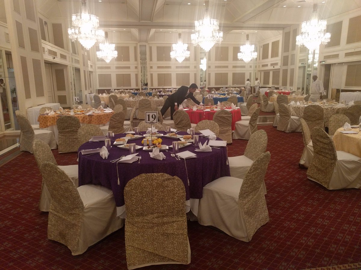 Vedagirir1's tweet photo. Before the Indian sit down lunch begins @TridentHotels #TridentExperiences https://t.co/pQTAaAdH2y