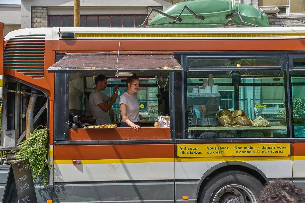 .<a href="/SNCFimmobilier/">SNCF Immobilier</a> et <a href="/LaLuneRousse/">La Lune Rousse</a> vous donnent rendez-vous à Ground Control dès aujourd'hui. Visite en images #urbanismetransitoire