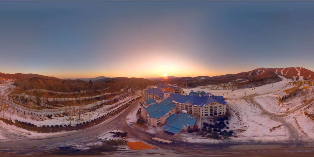 CrowsNest_XR's tweet image. #VR CONTENT ALERT: Take a flight through a #drone eye view in Yabuli, #China @ClubMed
👉👉 youtube.com/watch?v=ebsGvs… 👈👈
