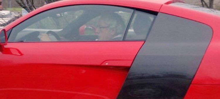 Bernie Sanders under investigation by FBI for bank-fraud 