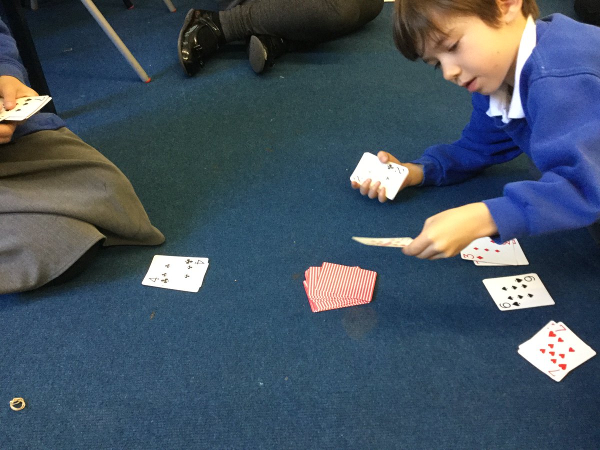 MissPaalanen's tweet image. Make Ten card game! This was so much fun! #Maths #MakeTen #CardGame @Centralprimary
