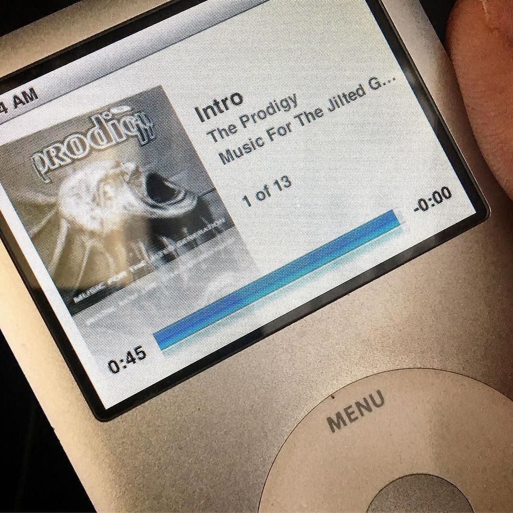 Kyle_Fortune's tweet photo. It's been years since I last listened to this. #prodigy #musicforthejiltedgenerstion #ipod #clickwheel #ipodclassi… https://t.co/aqXk5G7wtK https://t.co/MXT4DkxbSG