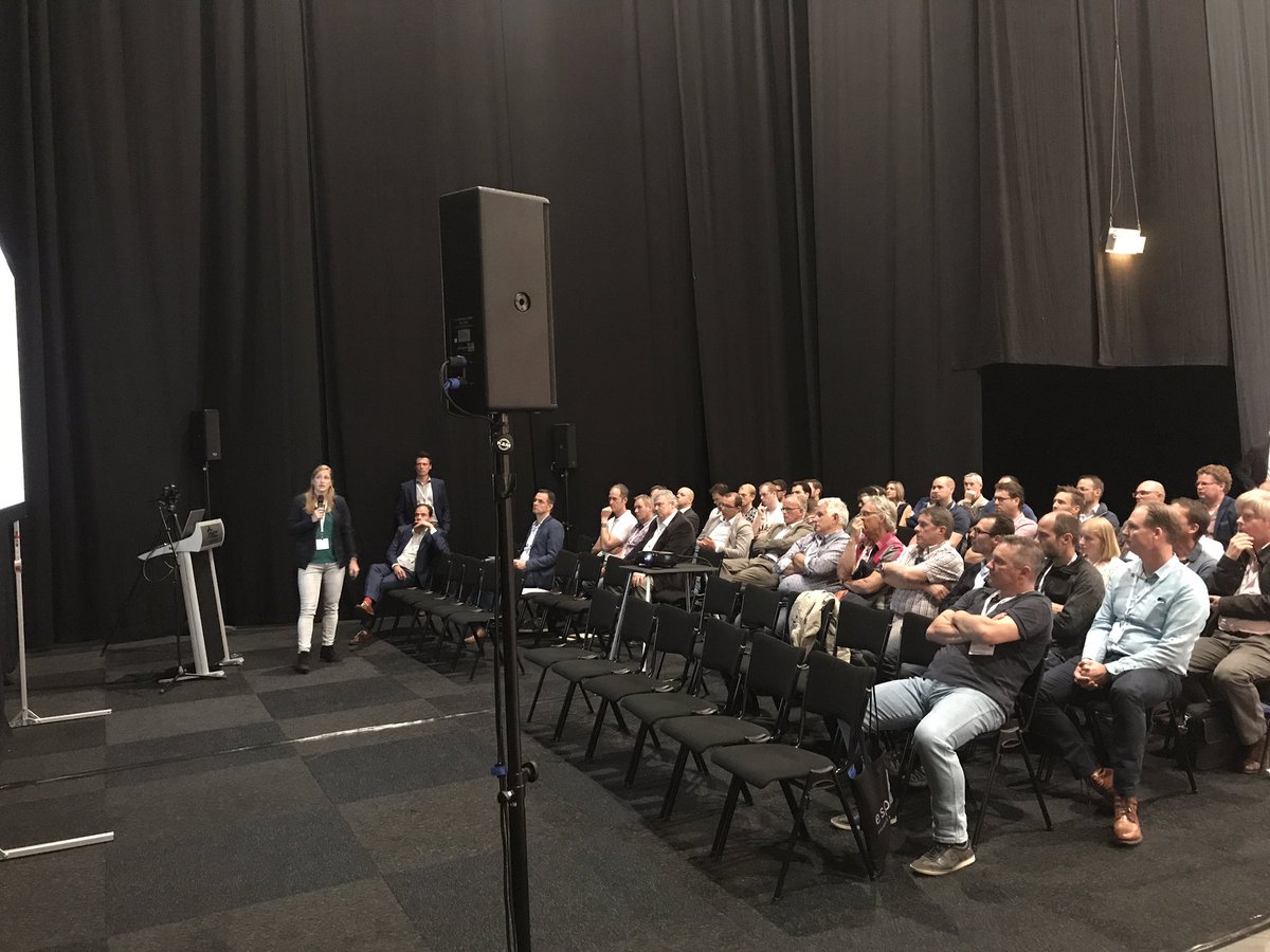 Druk bezochte en presentatie bij de <a href="/DvdOREU/">DagOpenbareRuimteEU</a> over de rotondevanmorgen van <a href="/gemeentevenlo/">Gemeente Venlo</a>. Bezoek ook onze stand/site. <a href="/C2CVenlo/">C2C Venlo</a>