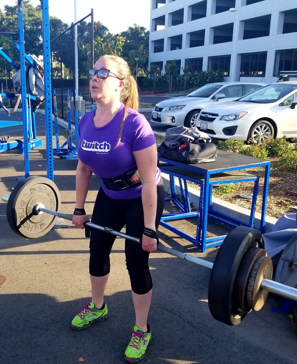 oliviadgrace's tweet image. Rather than bleeding purple, I like to lift purple! 💜

For those counting, it's my third set of 225x8.