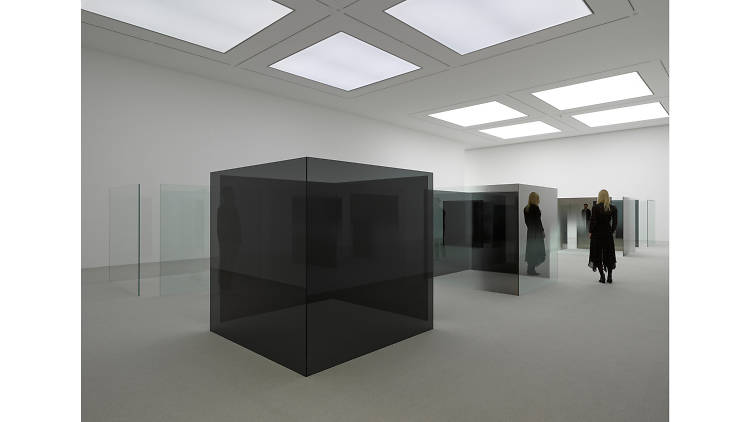 Кубометр помещения. Выставочный зал White Cube Bermondsey, London, United Kingdom.. Cube White (куб Вайт). Черный куб. Пространственный куб.