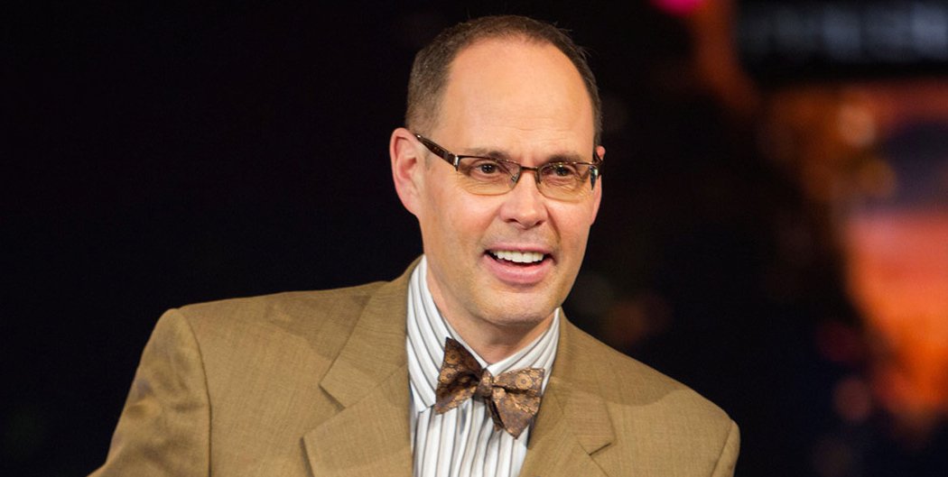 RichEisenShow's tweet photo. Talking #NBA Playoffs and more w/ @TurnerSportsEJ LIVE now!

📺: @AudienceSports 
💻: @NFLNow
📱: https://t.co/f4lTu3lWsi https://t.co/J12yaxBFqr