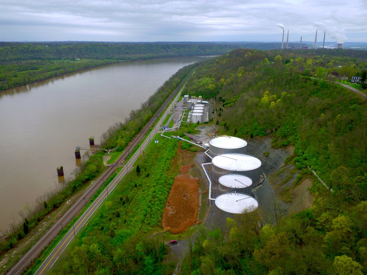 DaedalusDrone's tweet photo. It's been a busy winter at DDS! These are a couple pictures from recent jobs in Cincinnati, OH and Hudson, NY. #Drone #UAS https://t.co/x0Pm3TPk5I