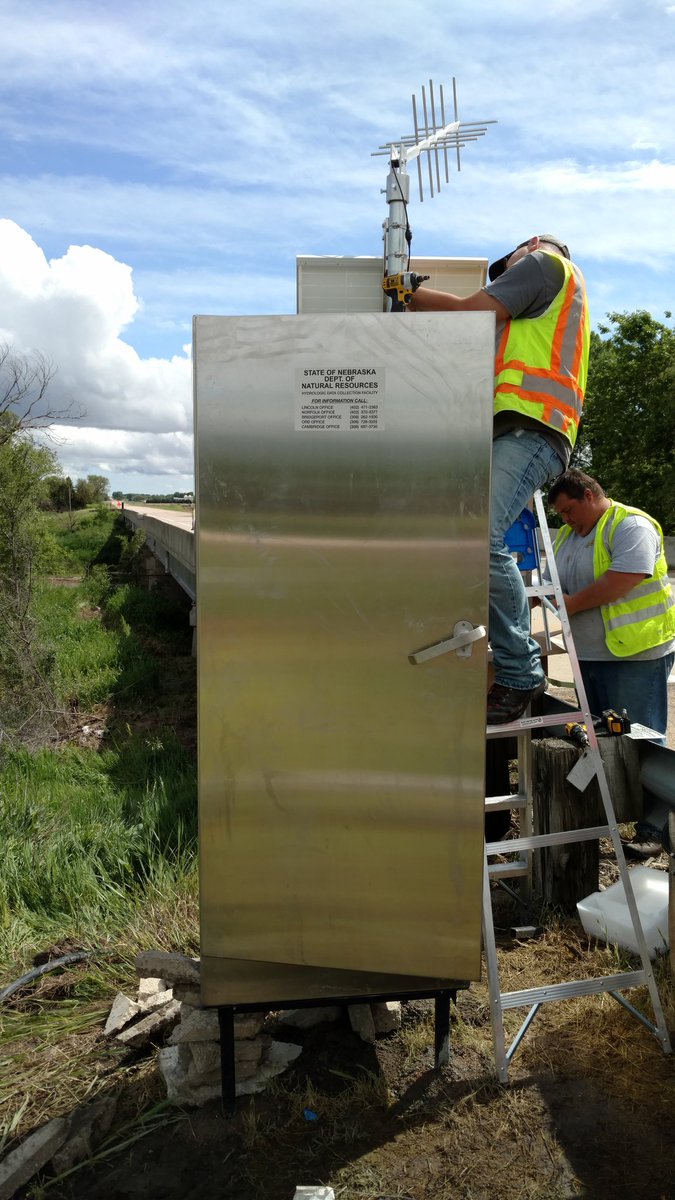LittleBlueWMP's tweet photo. Stream gaging stations are being installed in the Little Blue NRD. Gages are partially funded by @EnvTrust https://t.co/J3w1sDILWK