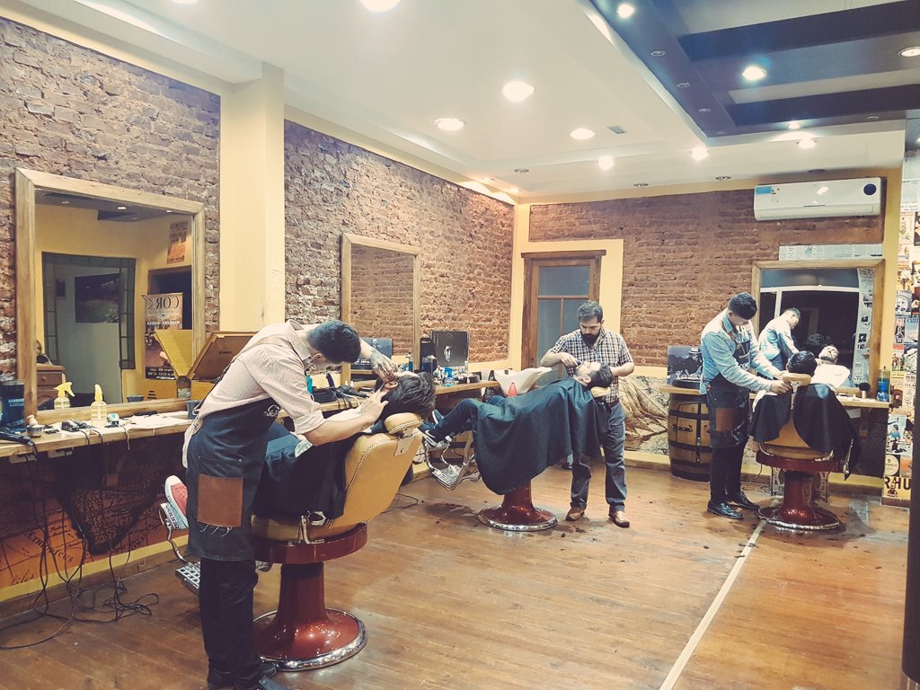 CorkBarberShop's tweet photo. Tiempo de relajación en Cork Barber Shop https://t.co/aRy9CQIidu