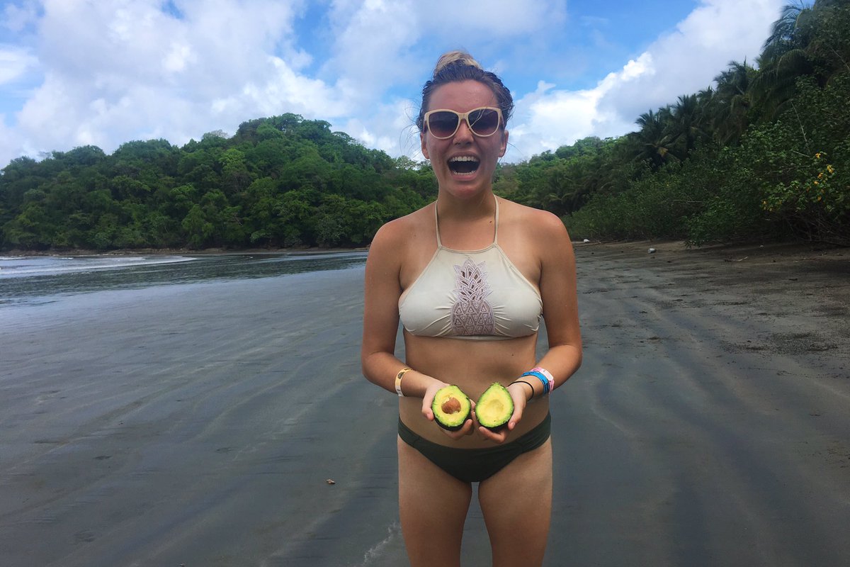 smanthajeane's tweet photo. Just over here loving the heck out of Costa Rica β€οΈπ΄π₯π #yocro #puravida https://t.co/N3zm9RZY1n