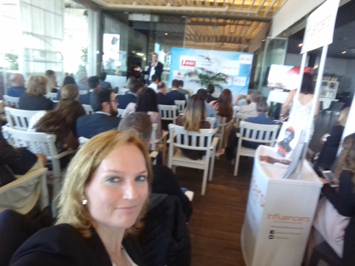MichelleGonzPi's tweet photo. Hablando de #digitalización de las #pymes en #T4Networking hoy en #Valencia!! gracias a @Referencia_2  #soynetworking https://t.co/8vbGtlPJk8